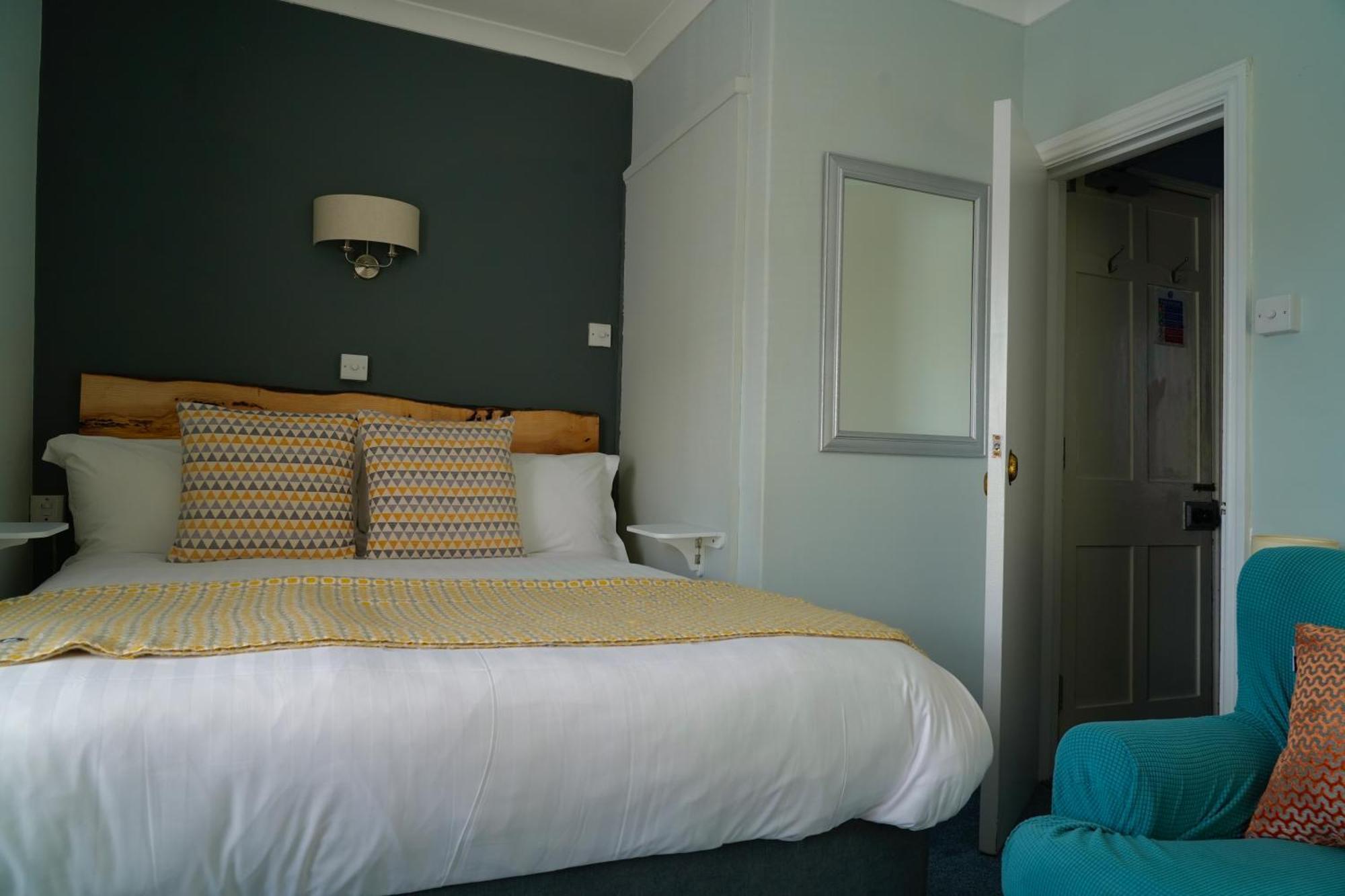 Arosfa Harbourside Guesthouse 阿博伦 外观 照片